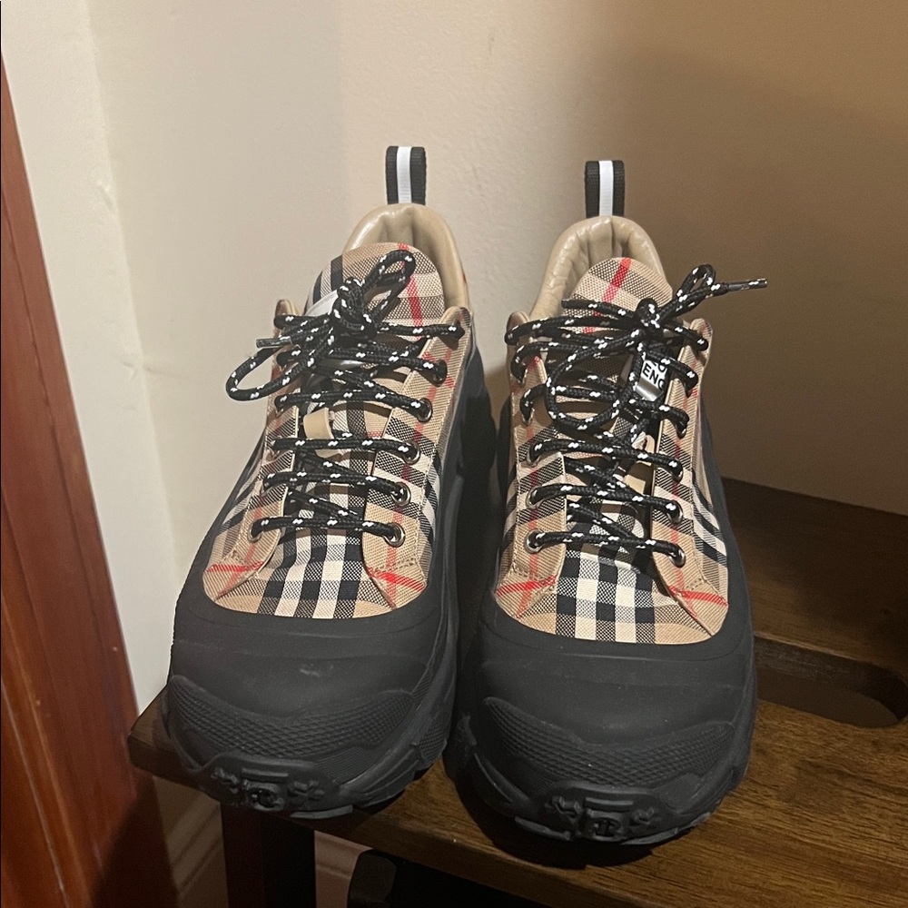 Unisex Burberry Black and Tan Checkered Weatherproof Sneakers